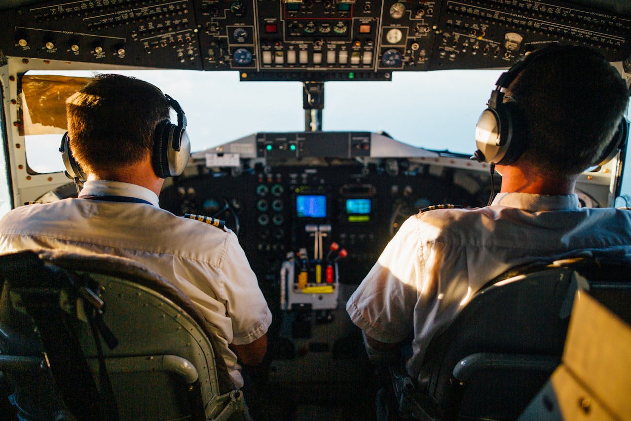 INTRODUÇÃO AO DIREITO AERONÁUTICO