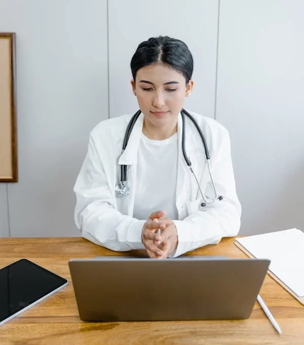 RESPONSABILIDADE MÉDICA – CIVIL E PENAL RESPONSABILIDADE MÉDICA – CIVIL E PENAL